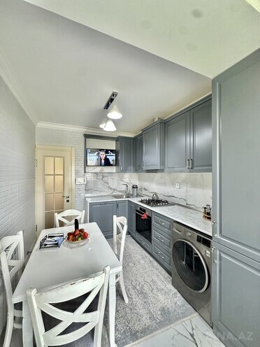 Satılır 2 otaqlı köhnə tikili 68 m², Şah İsmayıl Xətai m., photo 8 from 16