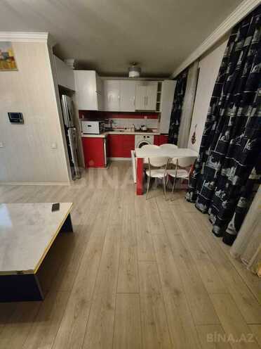 Сдаётся 3-комн. вторичка 95 м², Хатаинский р., photo 3 from 13