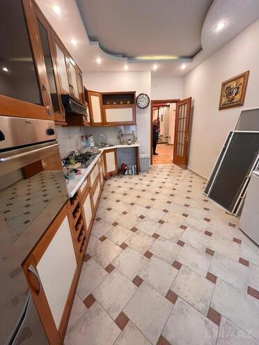 Satılır 4 otaqlı yeni tikili 190 m², 28 May m., photo 14 from 22