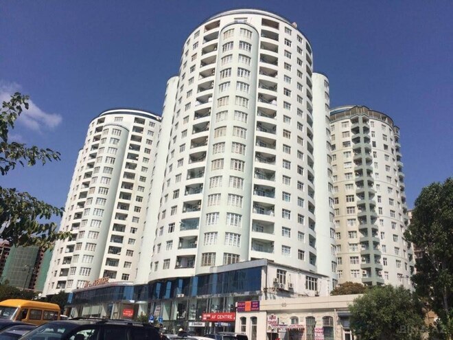 Satılır 4 otaqlı yeni tikili 190 m², 28 May m., photo 1 from 22