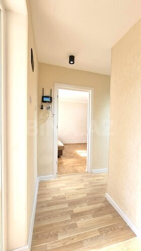 Satılır 1 otaqlı köhnə tikili 35 m², Elmlər Akademiyası m., photo 6 from 9