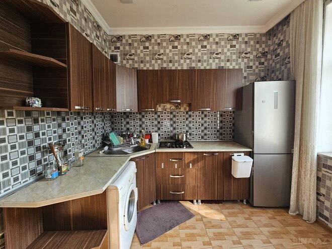 İcarəyə verilir 3 otaqlı köhnə tikili 90 m², Nizami m., photo 10 from 14