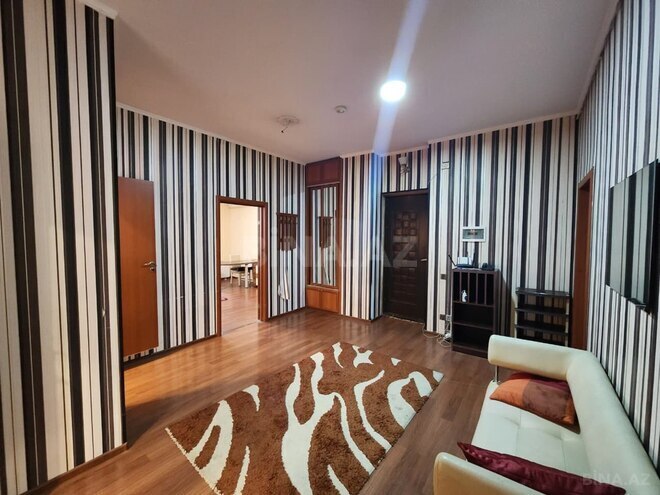 Продаётся 3-комн. новостройка 135 м², м. Низами, photo 15 from 17