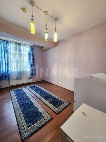 Продаётся 3-комн. новостройка 135 м², м. Низами, photo 13 from 17