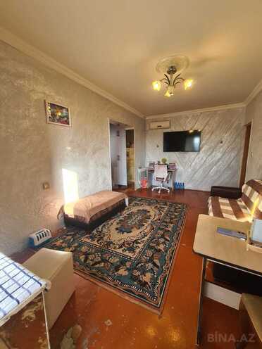 Продаётся 2-комн. вторичка 45 м², пос. 7-ой мкр, photo 1 from 17