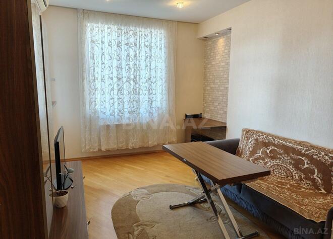 Сдаётся 2-комн. новостройка 80 м², пос. Бадамдар, photo 1 from 11