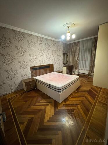 İcarəyə verilir 3 otaqlı köhnə tikili 80 m², İnşaatçılar m., photo 3 from 11