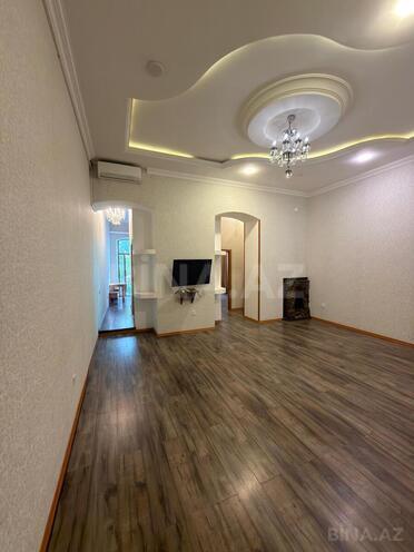 Продаётся 3-комн. вторичка 110 м², м. Сахил, photo 1 from 25