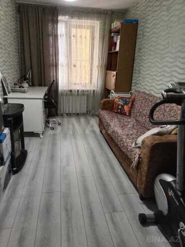 İcarəyə verilir 3 otaqlı köhnə tikili 70 m², İnşaatçılar m., photo 1 from 10