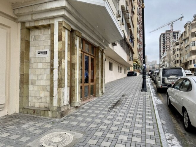 Satılır  obyekt 226.1 m², Nizami m., photo 1 from 7