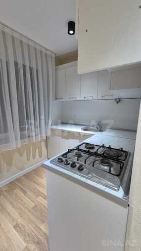 Satılır 1 otaqlı köhnə tikili 35 m², Elmlər Akademiyası m., photo 4 from 9