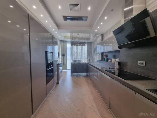 Продаётся 4-комн. новостройка 239 м², м. Низами, photo 27 from 32