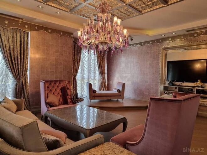 Продаётся 4-комн. новостройка 239 м², м. Низами, photo 1 from 32