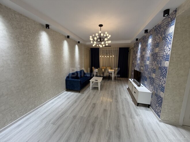 Сдаётся 3-комн. новостройка 75 м², м. Иншаатчылар, photo 1 from 16