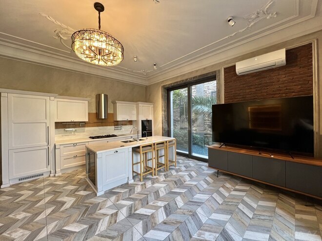 Satılır 7 otaqlı həyət evi/bağ evi 450 m², Gənclik m., photo 8 from 31