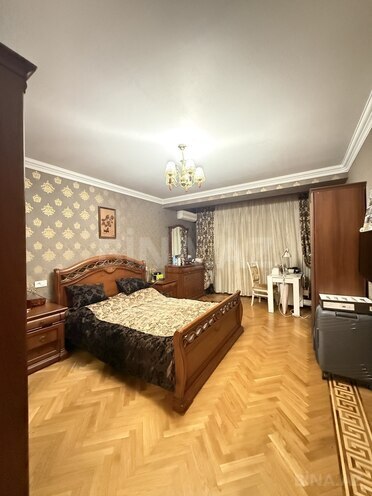 Satılır 4 otaqlı köhnə tikili 120.3 m², Bayıl q., photo 11 from 19