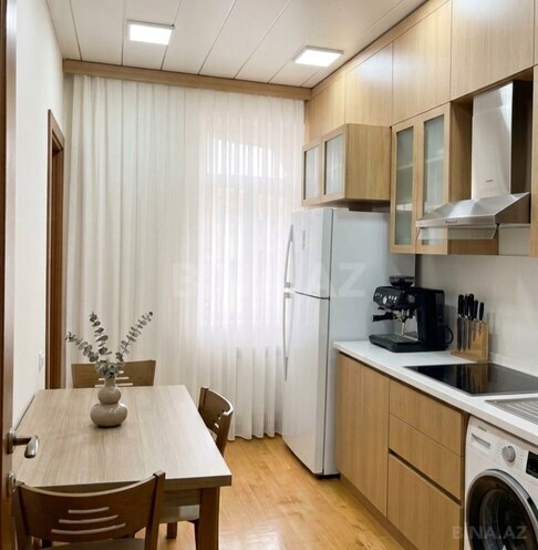Сдаётся 3-комн. вторичка 92 м², м. Халглар Достлугу, photo 3 from 7