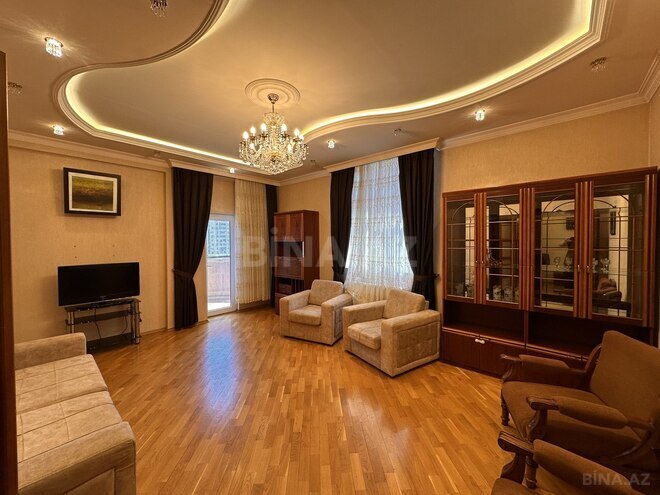 Satılır 3 otaqlı yeni tikili 140 m², İnşaatçılar m., photo 14 from 15