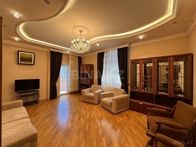 Satılır 3 otaqlı yeni tikili 140 m², İnşaatçılar m., photo 13 from 15