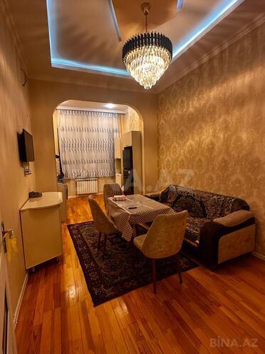 Сдаётся 2-комн. новостройка 60 м², photo 1 from 18