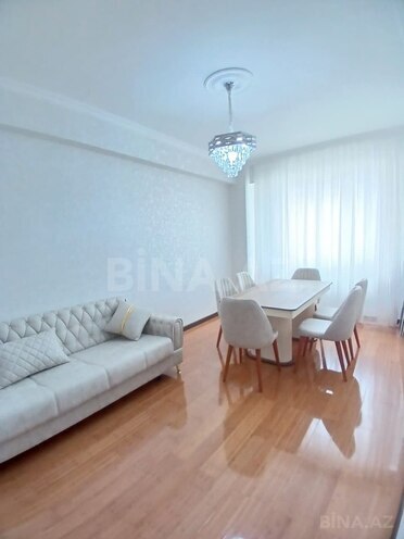 Сдаётся 3-комн. новостройка 85 м², photo 1 from 16