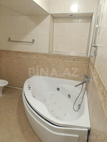 Продаётся 3-комн. вторичка 137 м², м. 28 мая, photo 10 from 27