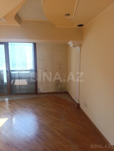 Продаётся 3-комн. вторичка 137 м², м. 28 мая, photo 15 from 27