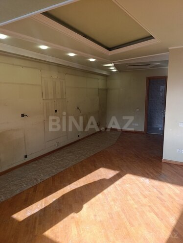Продаётся 3-комн. вторичка 137 м², м. 28 мая, photo 8 from 27