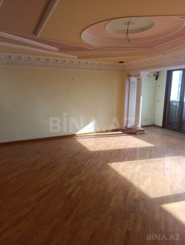 Продаётся 3-комн. вторичка 137 м², м. 28 мая, photo 20 from 27