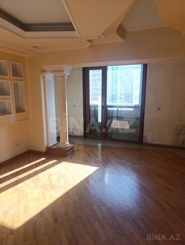 Продаётся 3-комн. вторичка 137 м², м. 28 мая, photo 16 from 27