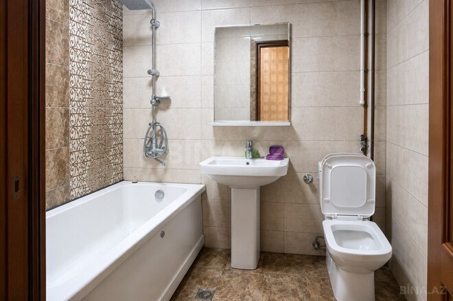 İcarəyə verilir 3 otaqlı köhnə tikili 85 m², Gənclik m., photo 12 from 15