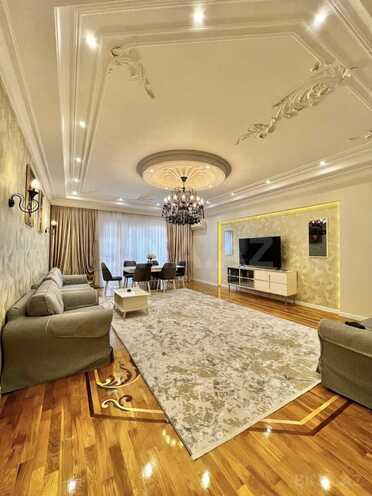Продаётся 3-комн. новостройка 150 м², м. 20 января, photo 3 from 9
