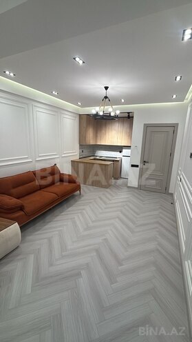 Сдаётся 2-комн. новостройка 70 м², м. Кара Караев, photo 1 from 17