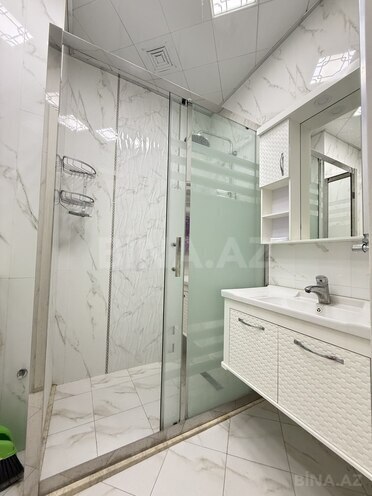 Сдаётся 2-комн. новостройка 68 м², м. 8 ноября, photo 15 from 19