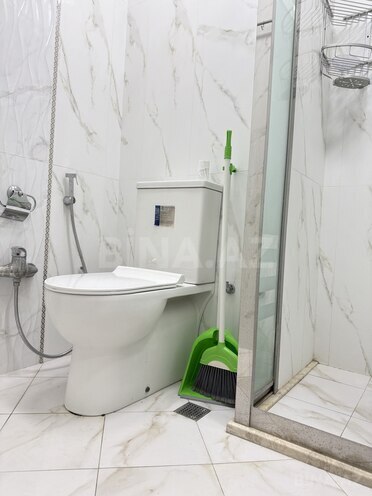 Сдаётся 2-комн. новостройка 68 м², м. 8 ноября, photo 16 from 19