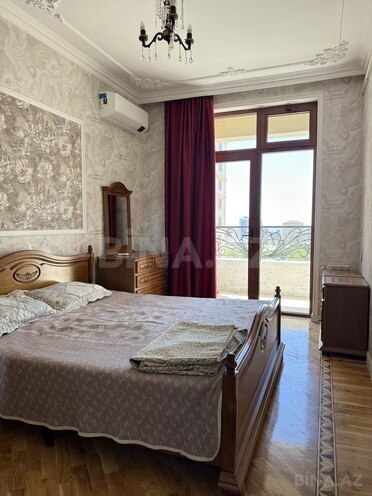 Сдаётся 2-комн. новостройка 68 м², м. 8 ноября, photo 17 from 19