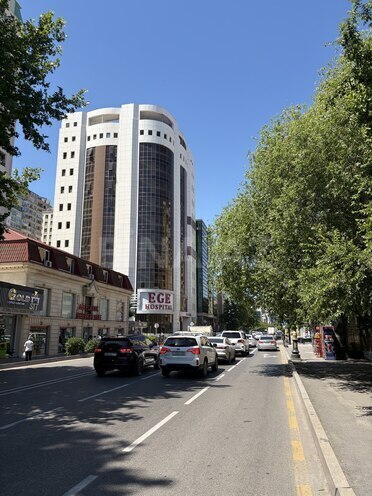 Satılır  obyekt 1 800 m², Nərimanov r., photo 5 from 32