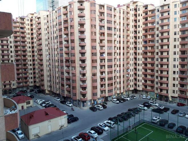 Сдаётся 2-комн. новостройка 70 м², м. Шах Исмаил Хатаи, photo 1 from 13