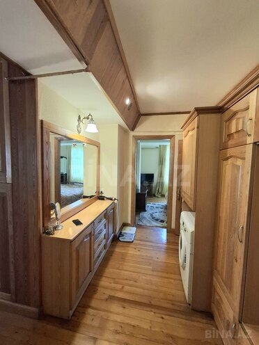 Satılır 3 otaqlı köhnə tikili 70 m², Sahil m., photo 16 from 19