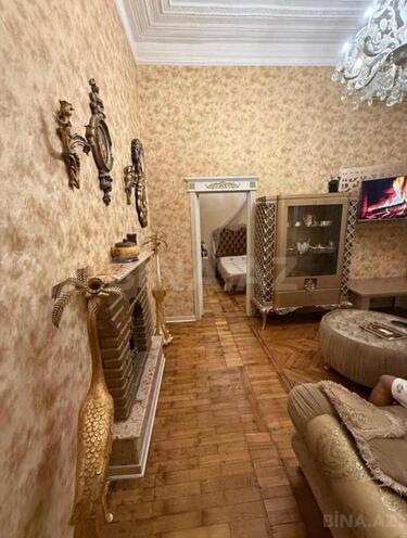 İcarəyə verilir 2 otaqlı köhnə tikili 70 m², Sahil m., photo 5 from 16