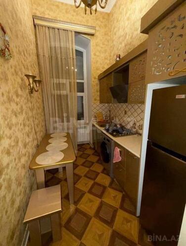 İcarəyə verilir 2 otaqlı köhnə tikili 70 m², Sahil m., photo 12 from 16