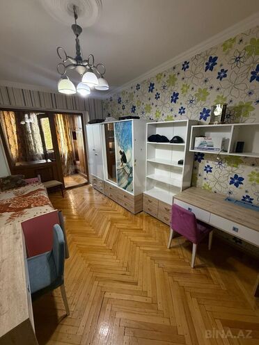 İcarəyə verilir 3 otaqlı köhnə tikili 85 m², Elmlər Akademiyası m., photo 4 from 16