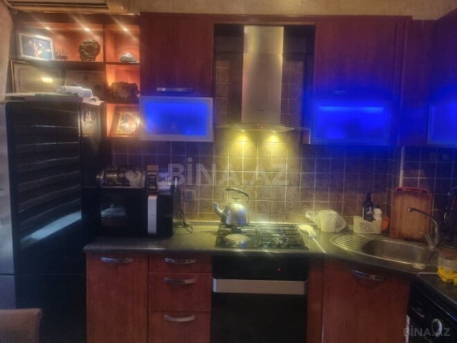 Продаётся 2-комн. вторичка 55 м², м. Ичеришехер, photo 8 from 14