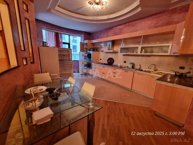 Сдаётся 4-комн. новостройка 210 м², Насиминский  р., photo 8 from 11