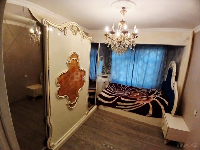 Satılır 2 otaqlı köhnə tikili 65 m², Xalqlar Dostluğu m., photo 7 from 12