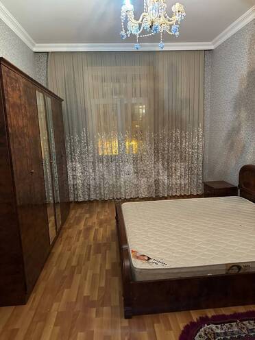 İcarəyə verilir 3 otaqlı köhnə tikili 82 m², Nizami m., photo 5 from 11
