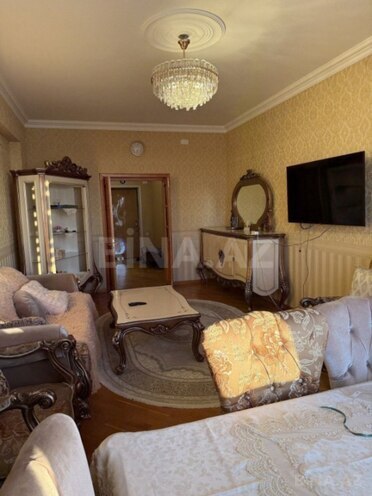 Сдаётся 2-комн. новостройка 90 м², м. Нефтчиляр, photo 3 from 10