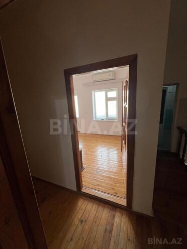 İcarəyə verilir 5 otaqlı həyət evi/bağ evi 140 m², İnşaatçılar m., photo 19 from 25