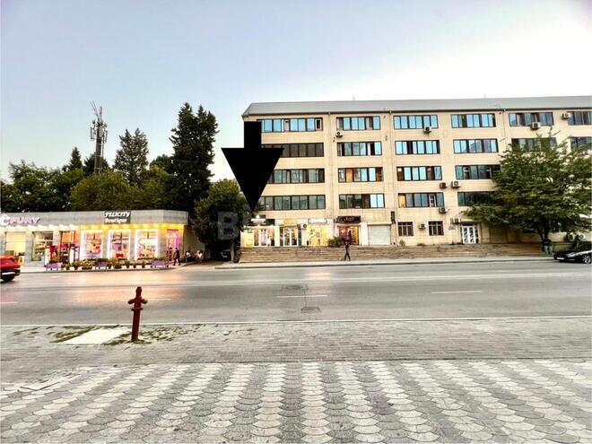 Продаётся 2-комн. вторичка 65 м², м. Нариман Нариманов, photo 17 from 32