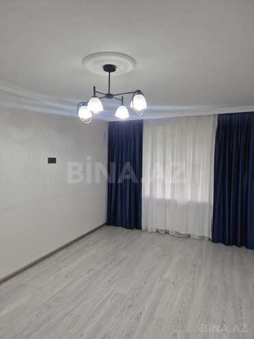 Продаётся 1-комн. вторичка 40 м², м. Нефтчиляр, photo 1 from 8